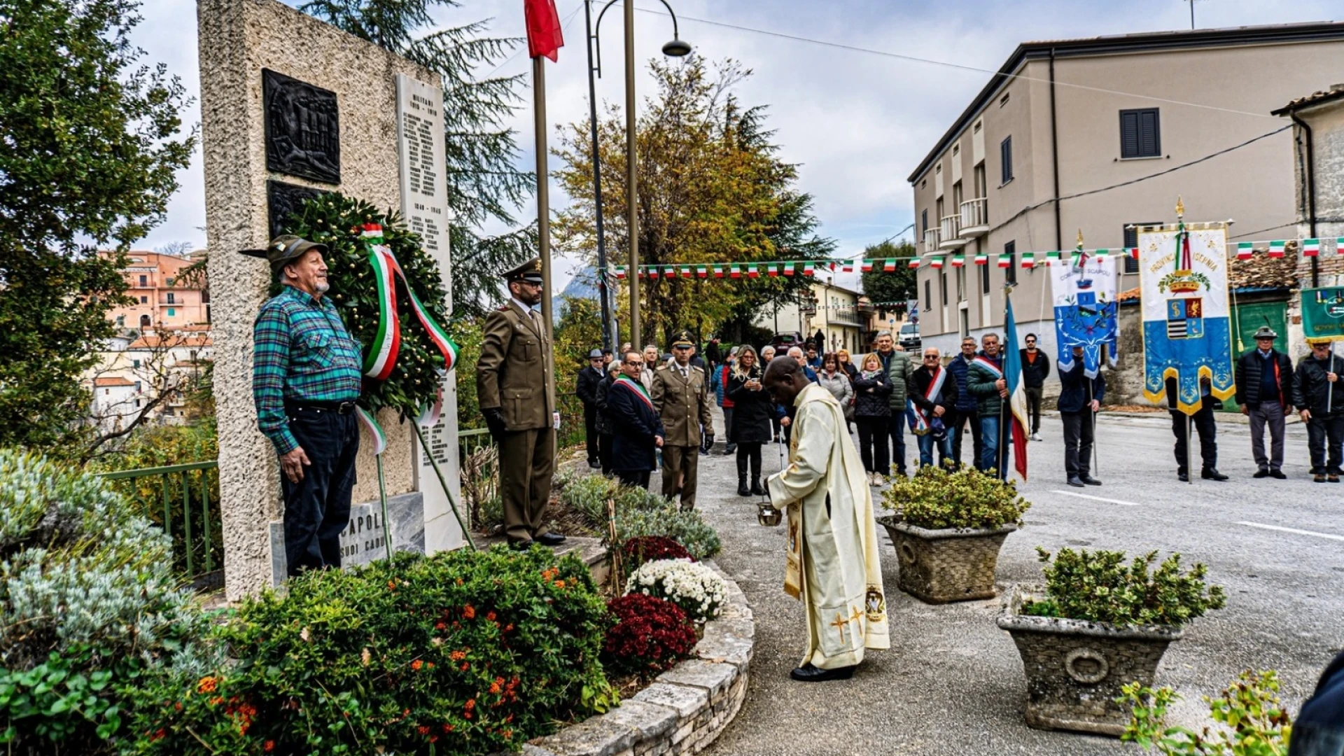 Eccidio delle Campate, Scapoli ha reso omaggio ai suoi 7 concittadini trucidati dai nazisti 82 anni fa. Il resoconto della cerimonia del sindaco Emilio Ricci.